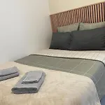 New Apartment In Paris Center Metro 7 & 14 Maison Blanche